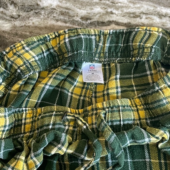 Green Bay Packers Men’s Flannel Pajamas Pants NFL Team Apparel M Plaid Sleepwear - Picture 5 of 6